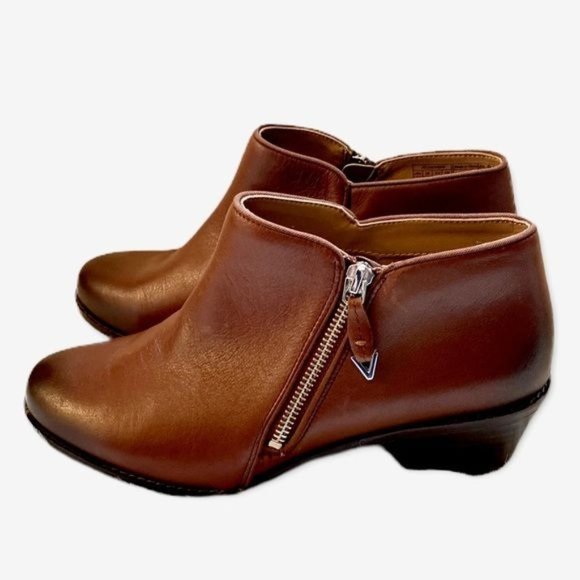 Vionic Shoes - Vionic Jolene leather ankle bootie block heel orthotic, woman's 6.5